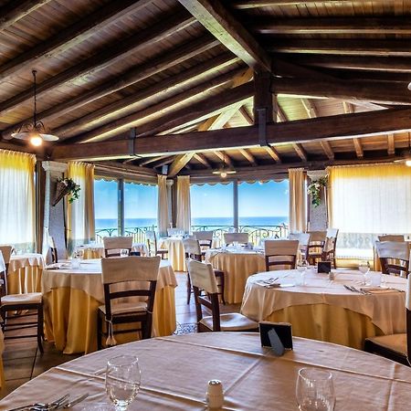 Hotel Costa Caddu San Teodoro  Ngoại thất bức ảnh